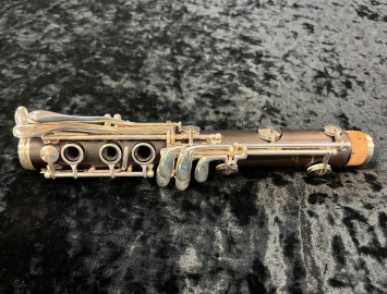 Photo Very Lightly Played Buffet Crampon Paris Tradition Series Bb Clarinet - Serial # 746256